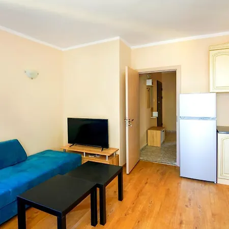 House With Garden 3*