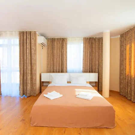 Pensjonat House With Garden 3*
