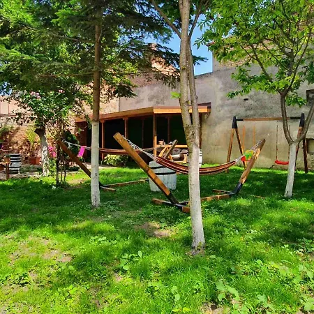 Pensjonat House With Garden